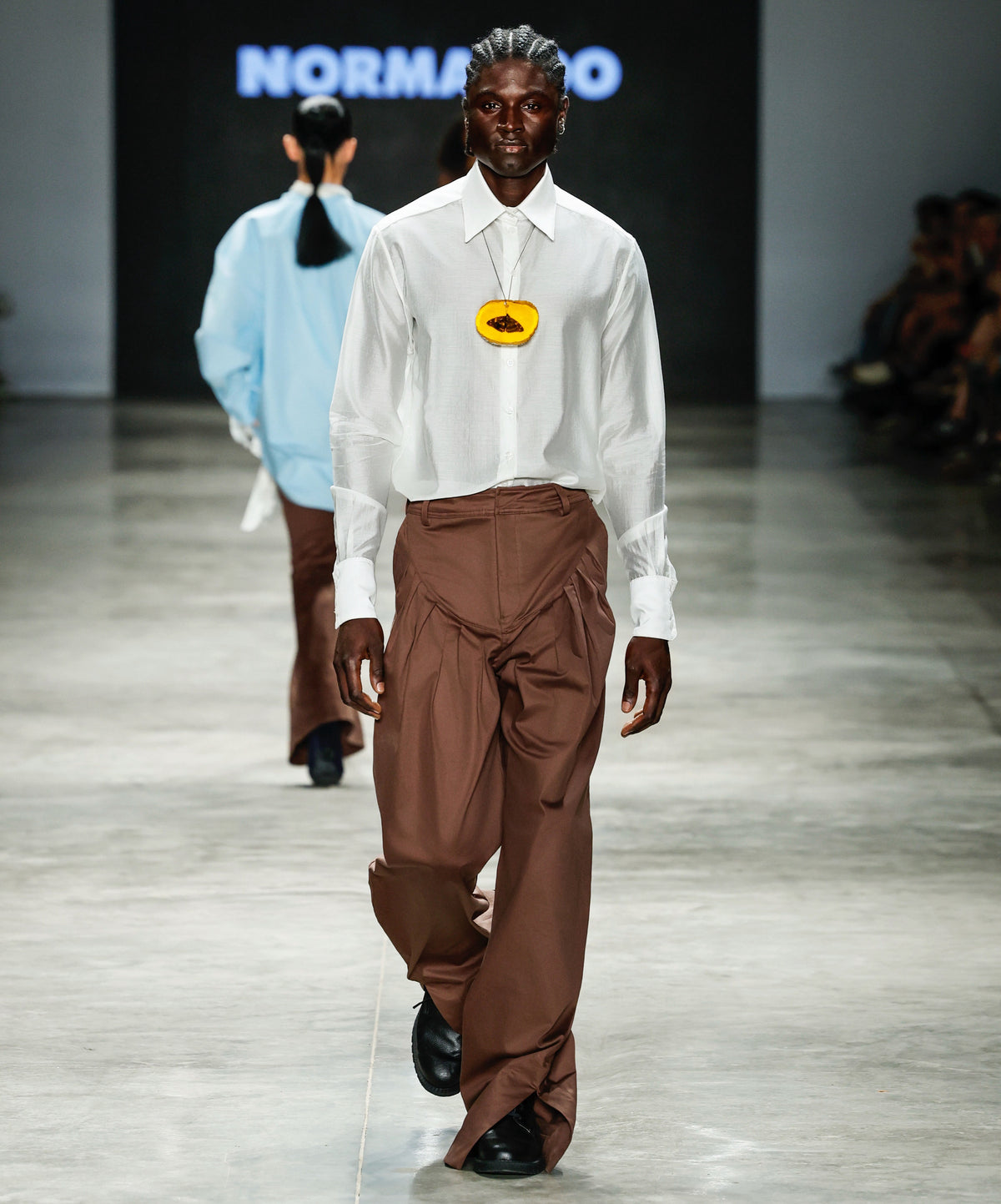 Normando, coleção Mito ou Fauna, look 11