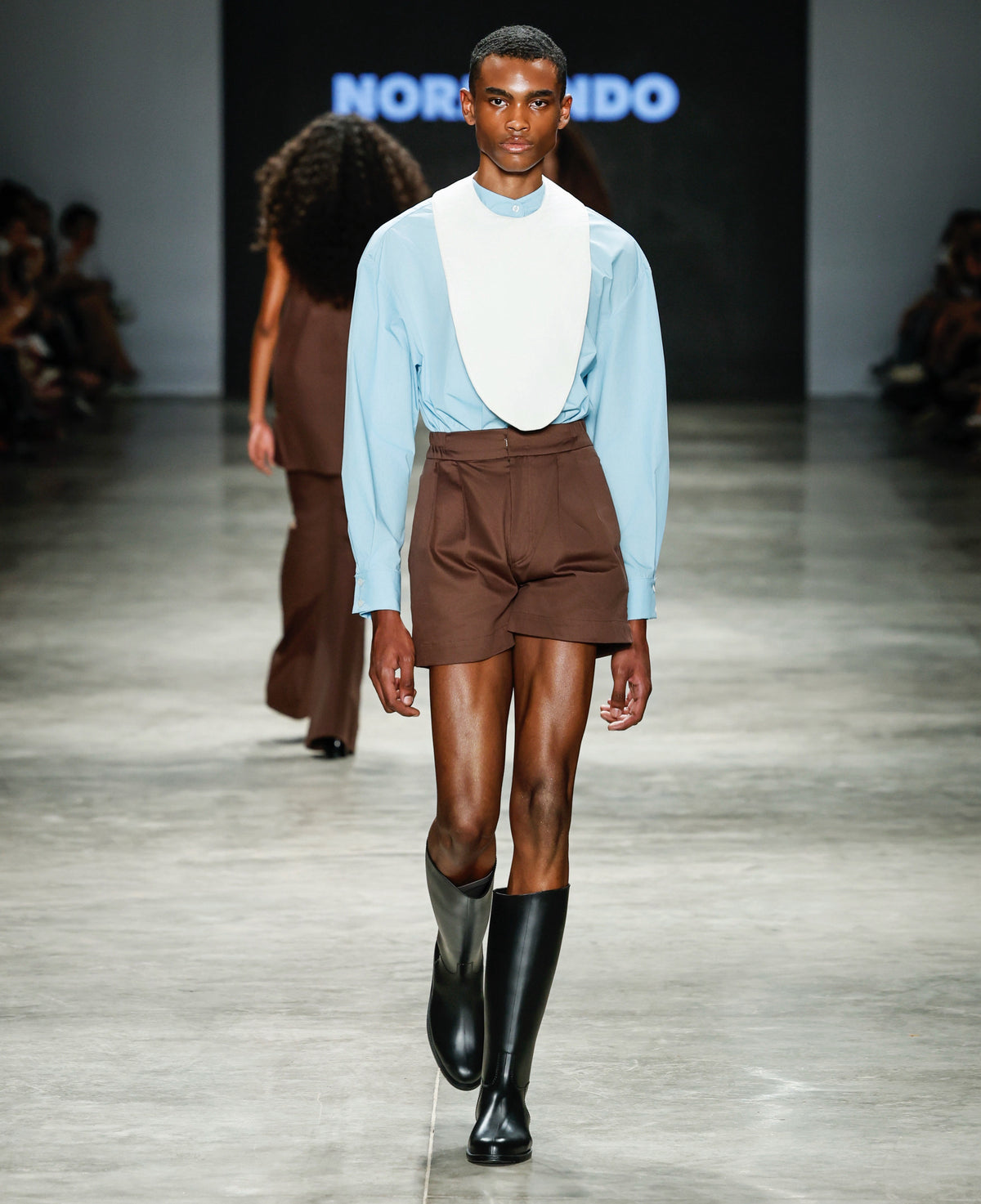 Normando, coleção Mito ou Fauna, look 13