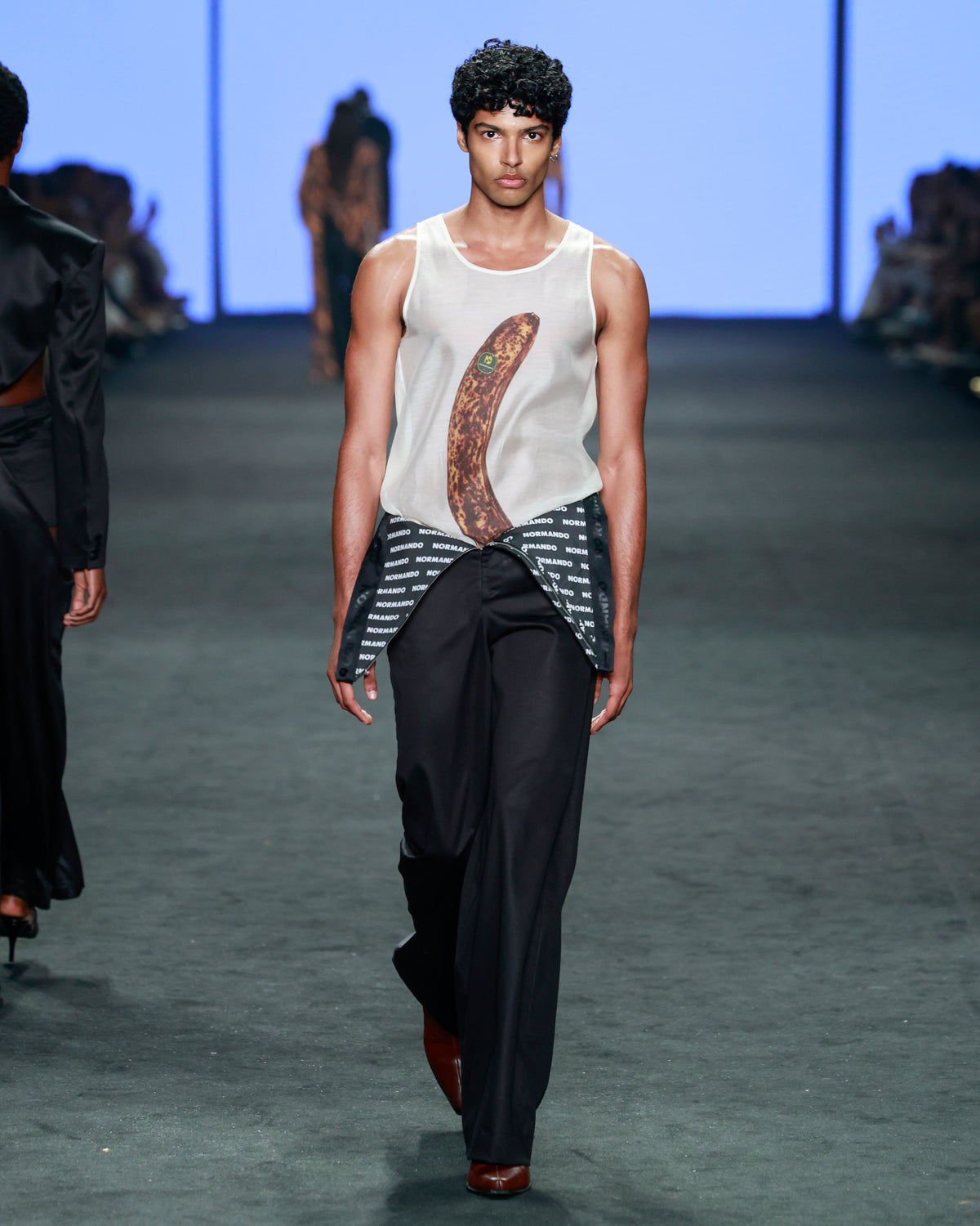 Normando, coleção Natureza Morta, look 24