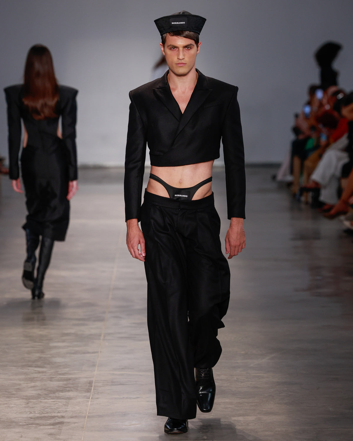 Normando, coleção Vândalos do Apocalipse, look 9