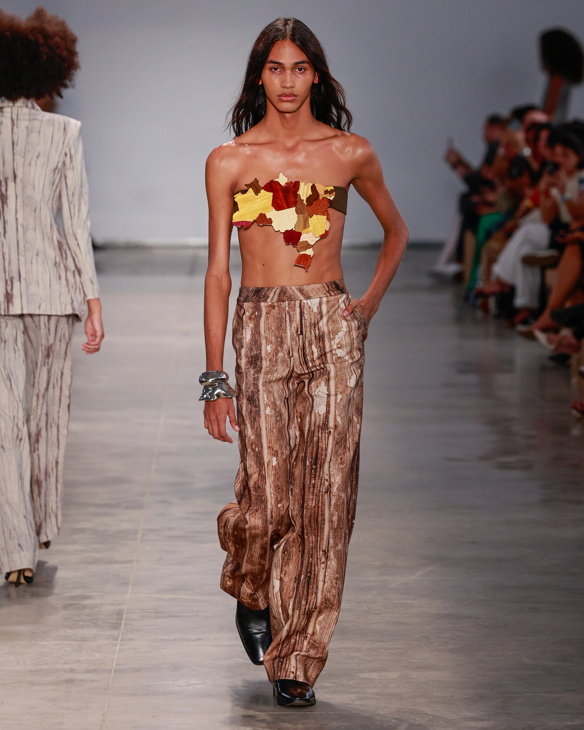 Normando, coleção Vândalos do Apocalipse, look 25